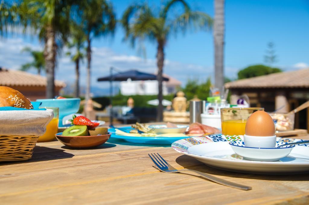 Alhaurín de la Torre Villa Conmigo Bed & Breakfast מראה חיצוני תמונה