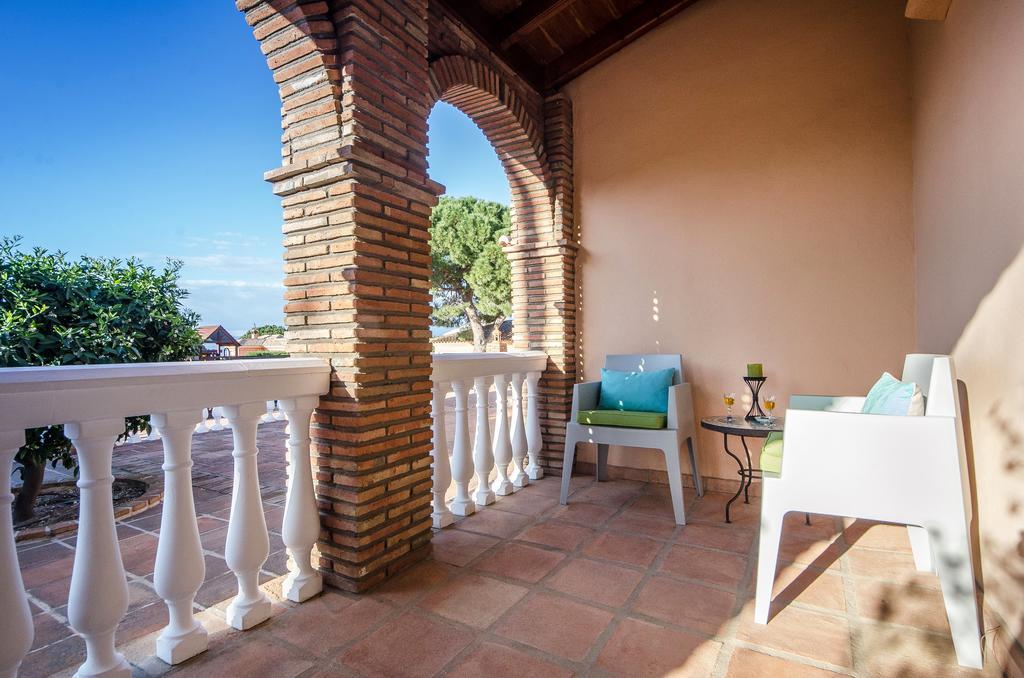 Alhaurín de la Torre Villa Conmigo Bed & Breakfast מראה חיצוני תמונה